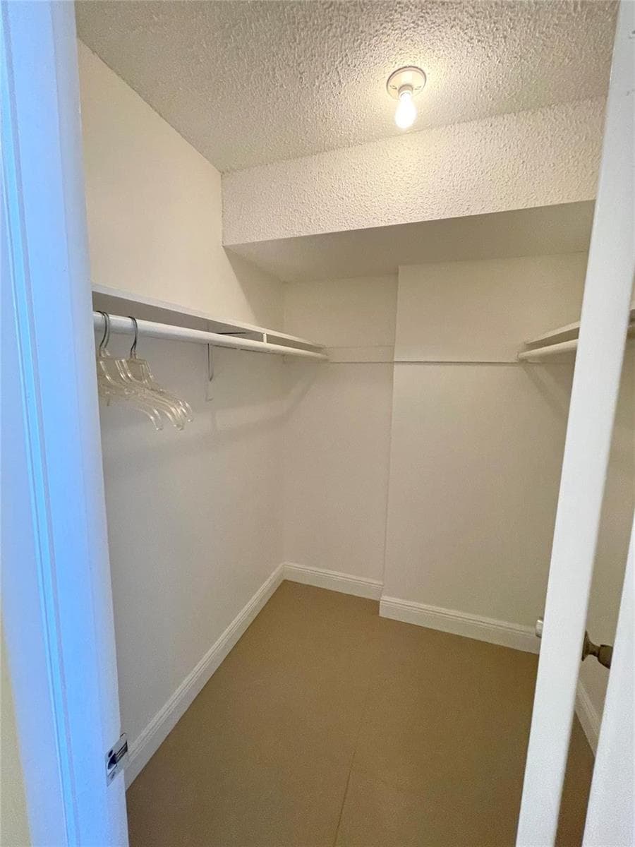 1175 NE Miami Gardens Drive 405 photo 16
