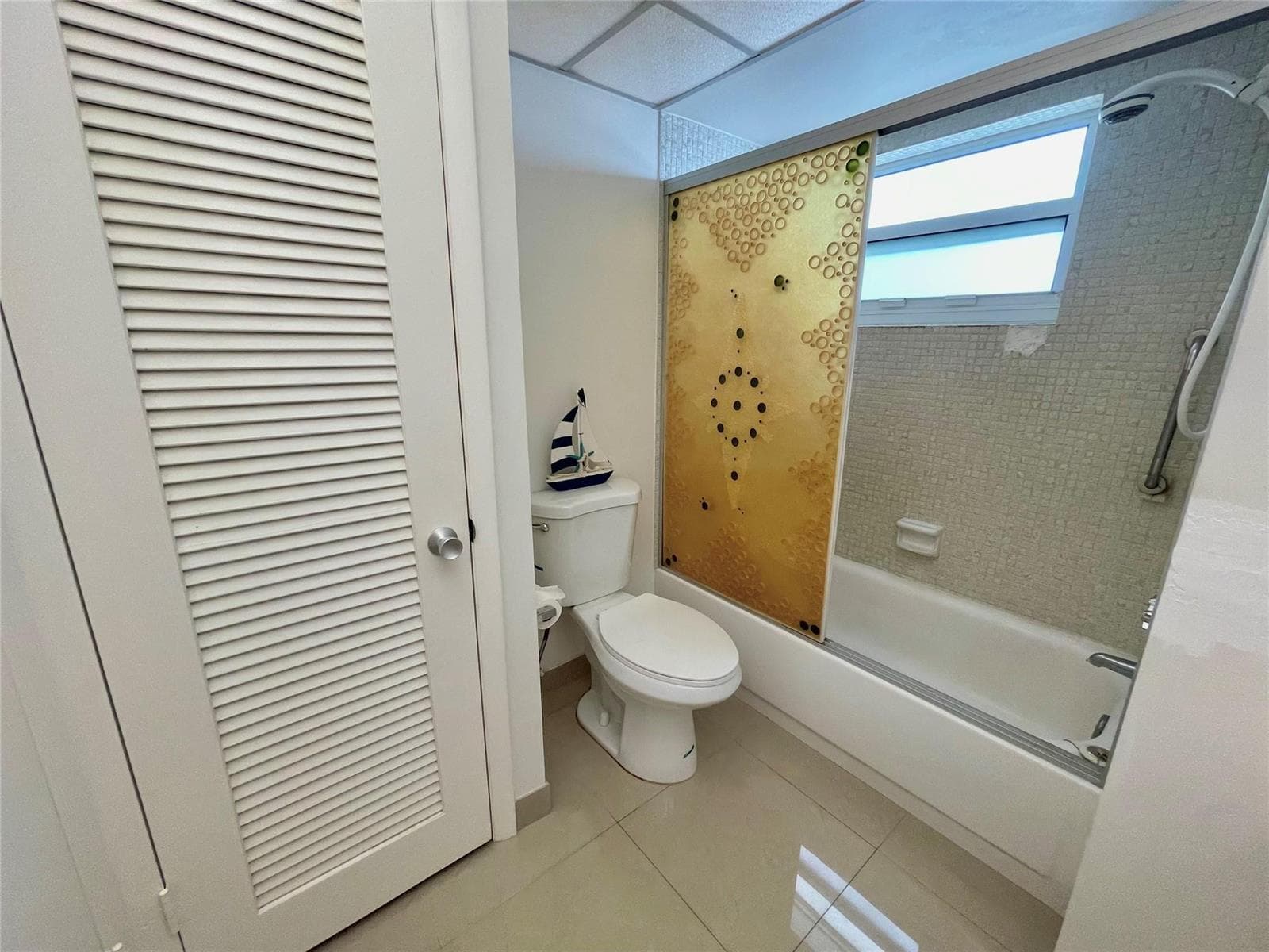 1175 NE Miami Gardens Drive 405 photo 14