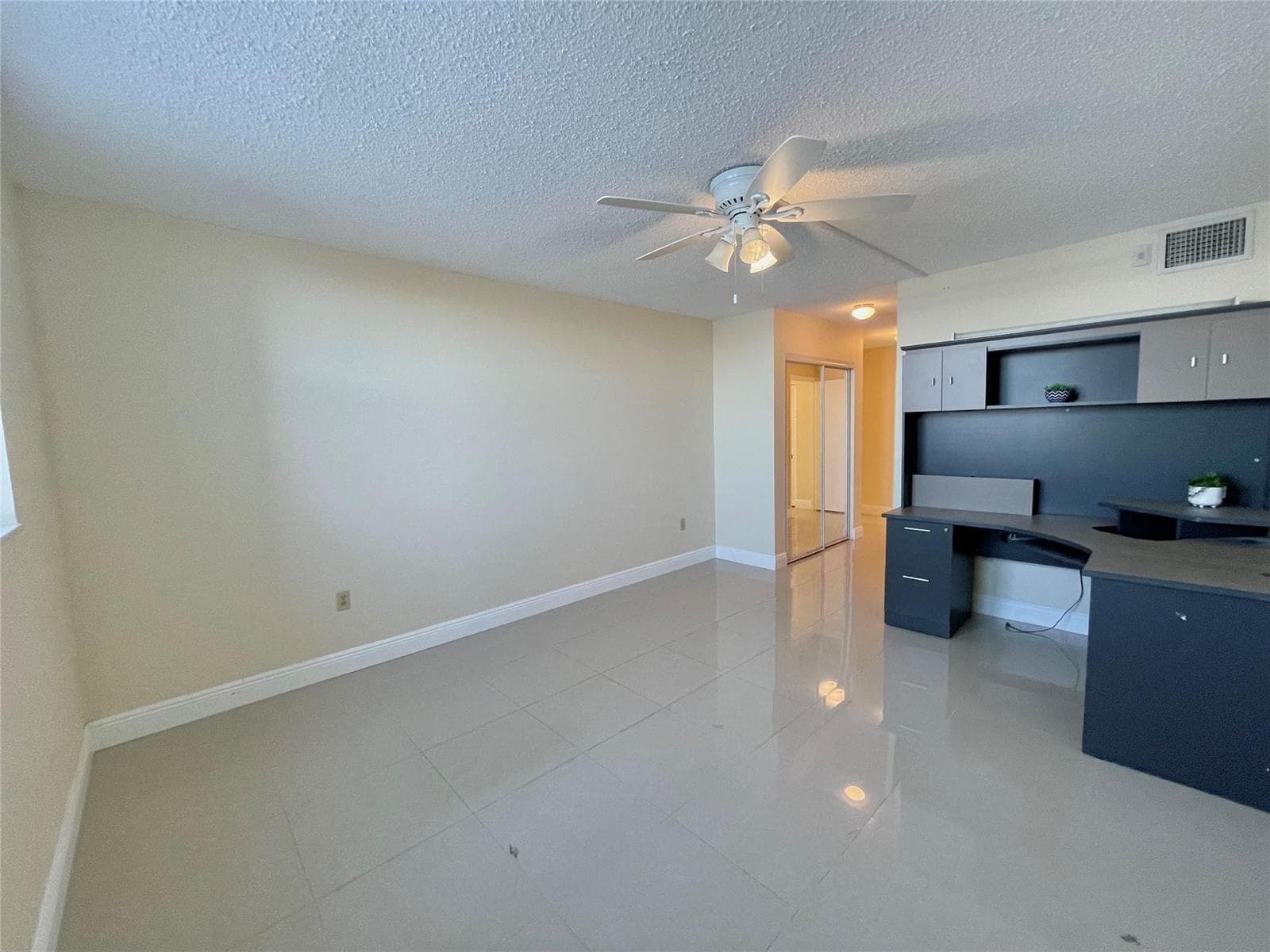1175 NE Miami Gardens Drive 405 photo 19