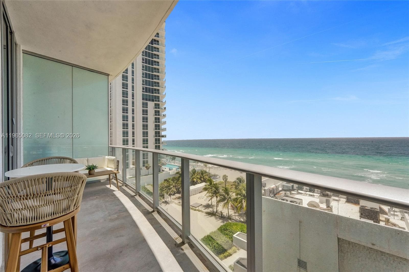 4111 S Ocean Dr 603 photo 2