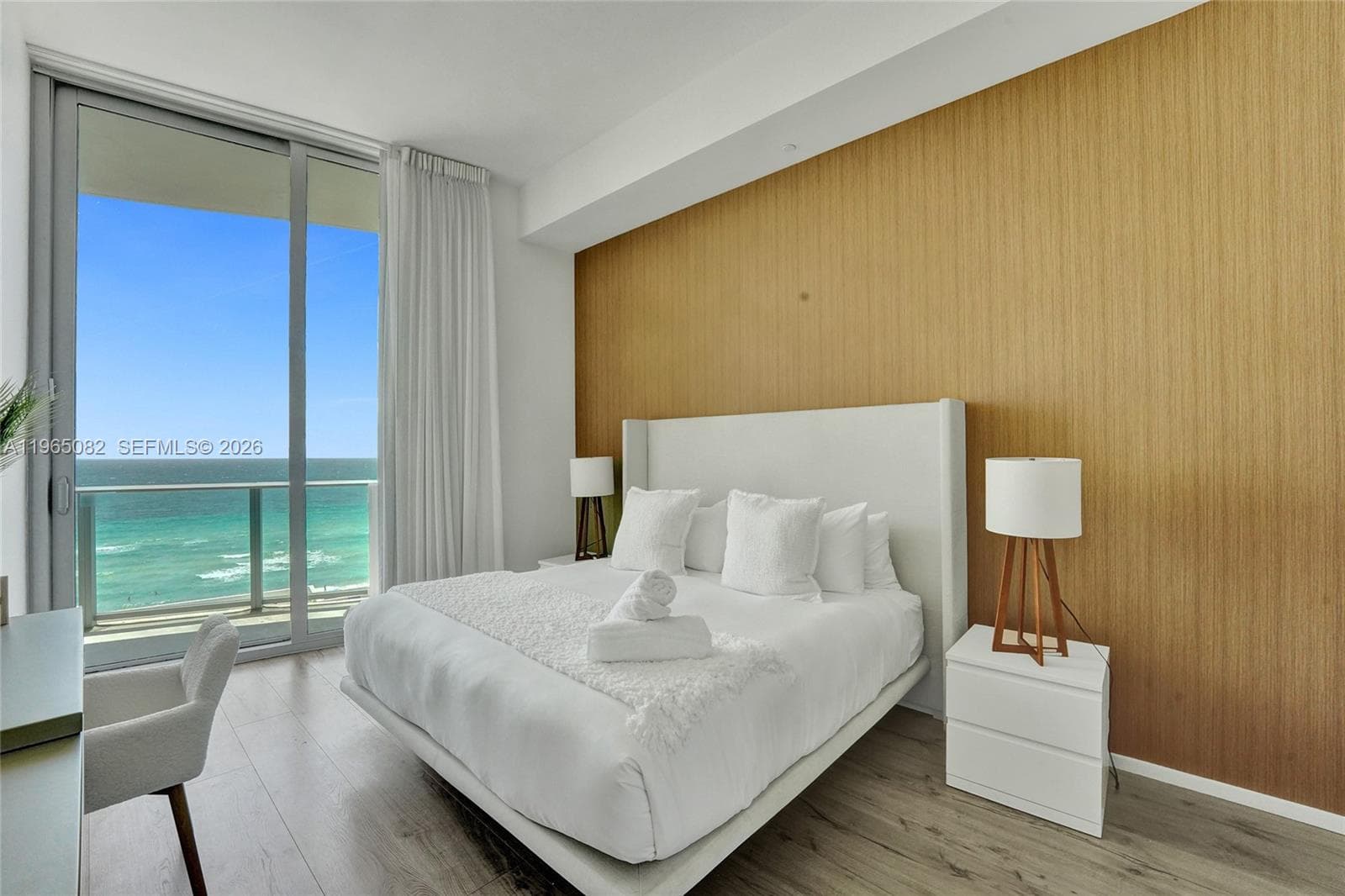 4111 S Ocean Dr 603 photo 6