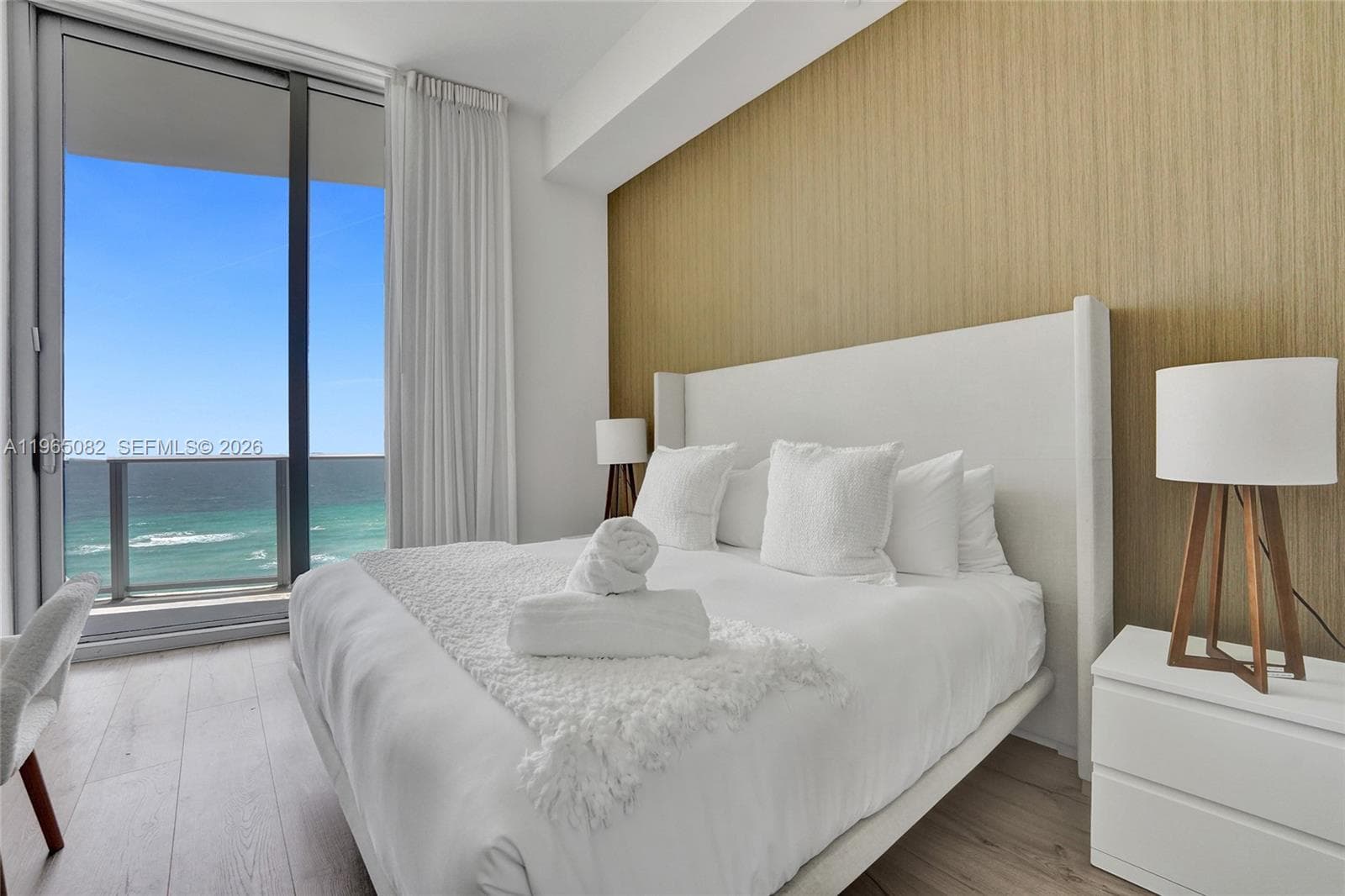 4111 S Ocean Dr 603 photo 12