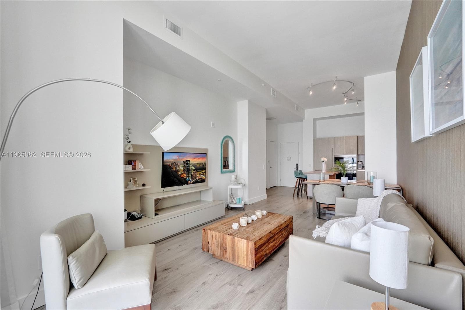 4111 S Ocean Dr 603 photo 24