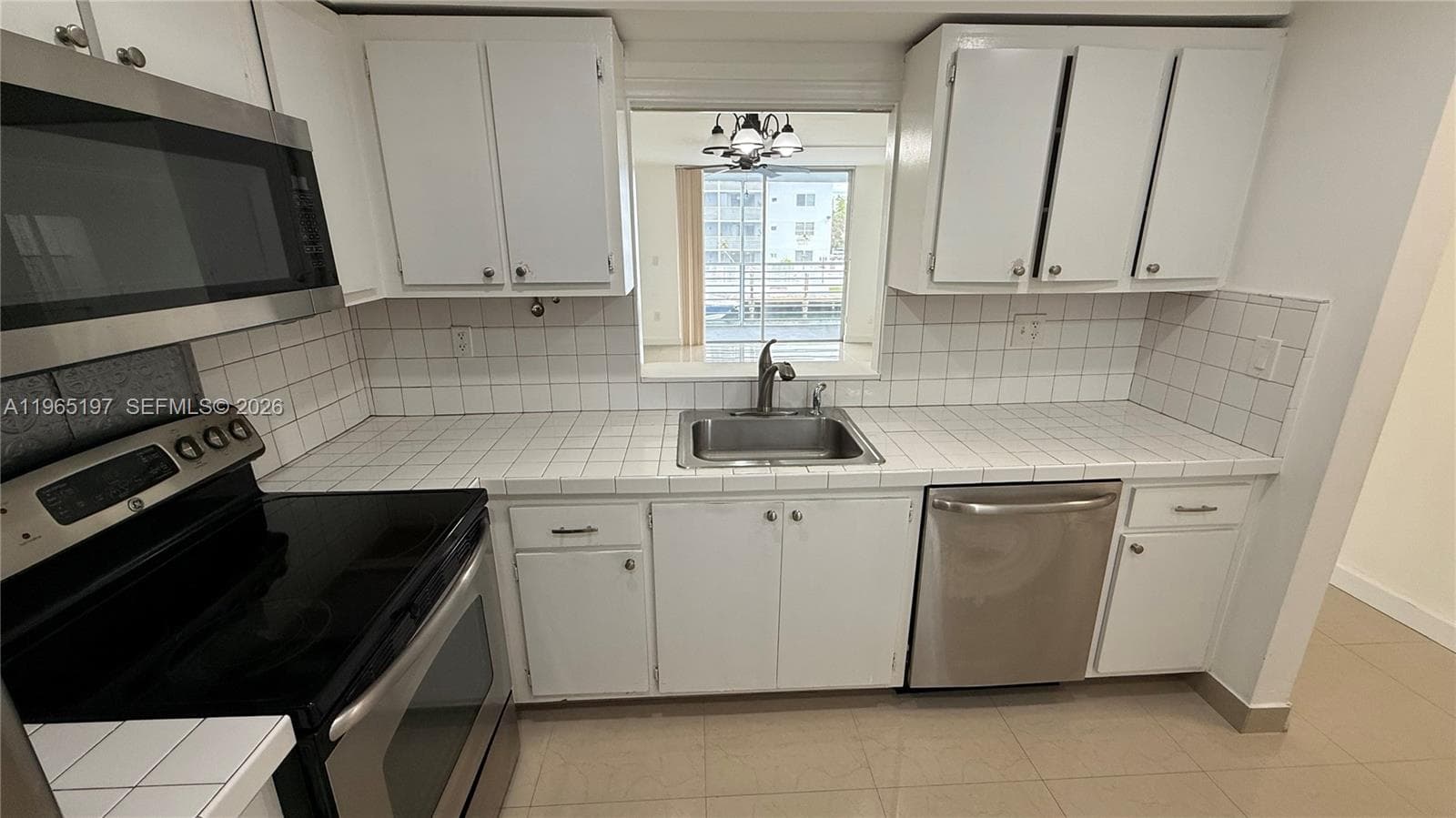 3849 NE 169th St 201 photo 11