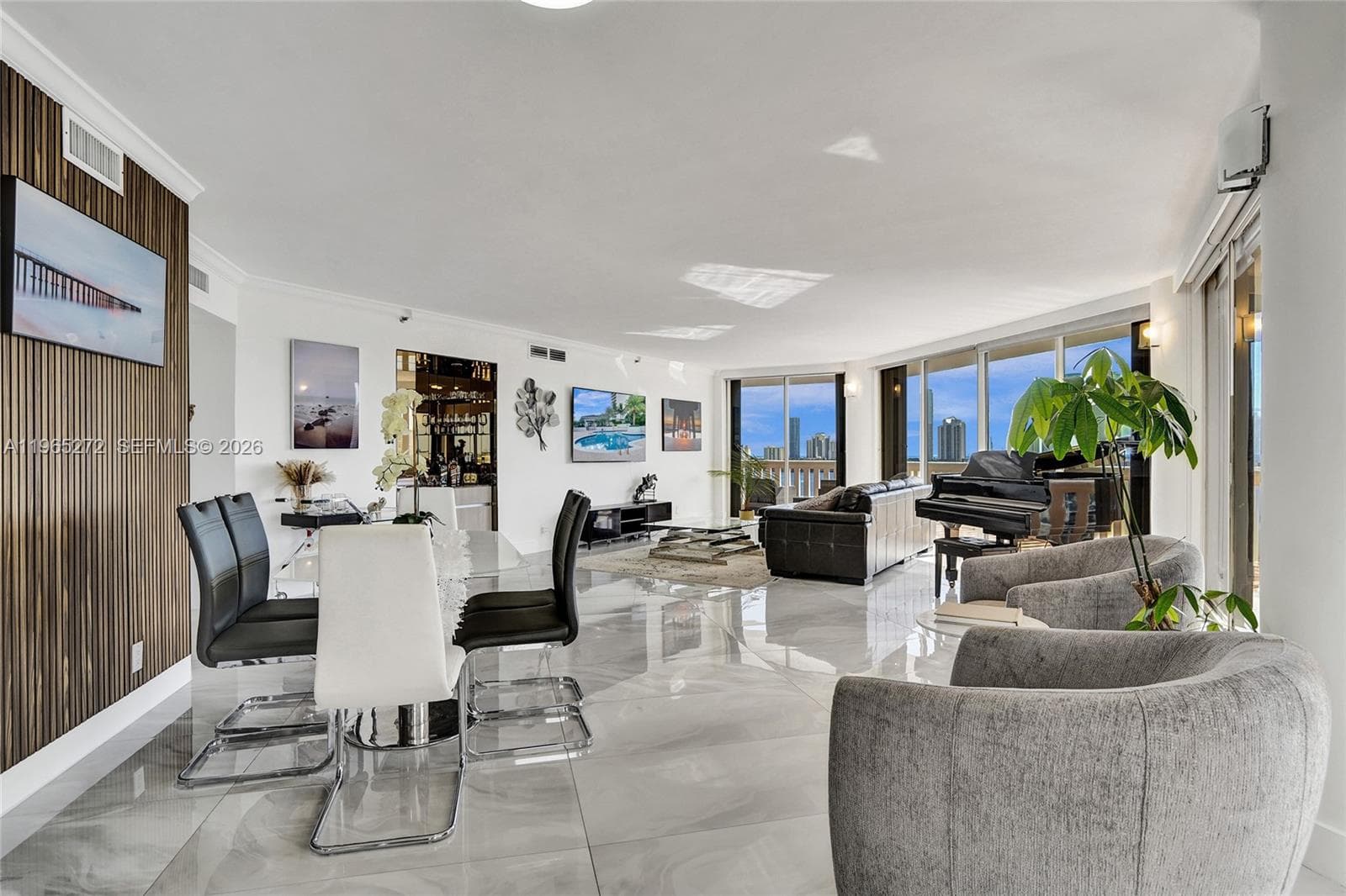 3000 Island Blvd 1106 photo 13