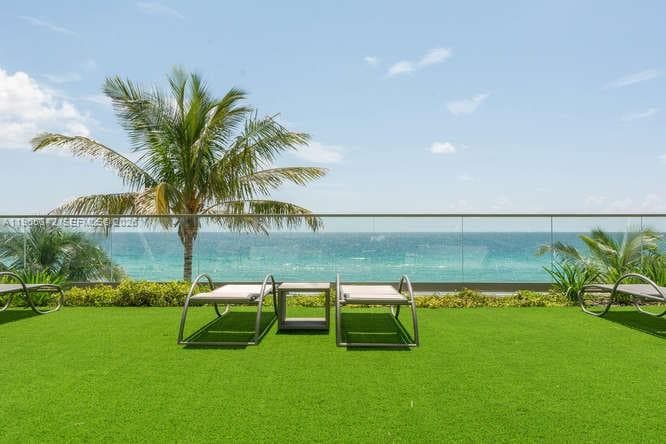 18975 Collins Ave 3605 photo 22