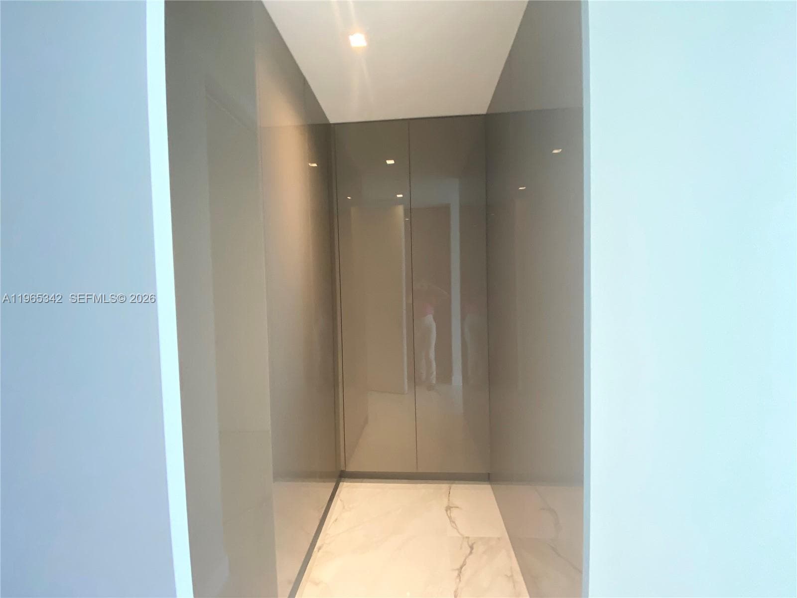 18975 Collins Ave 3605 photo 14