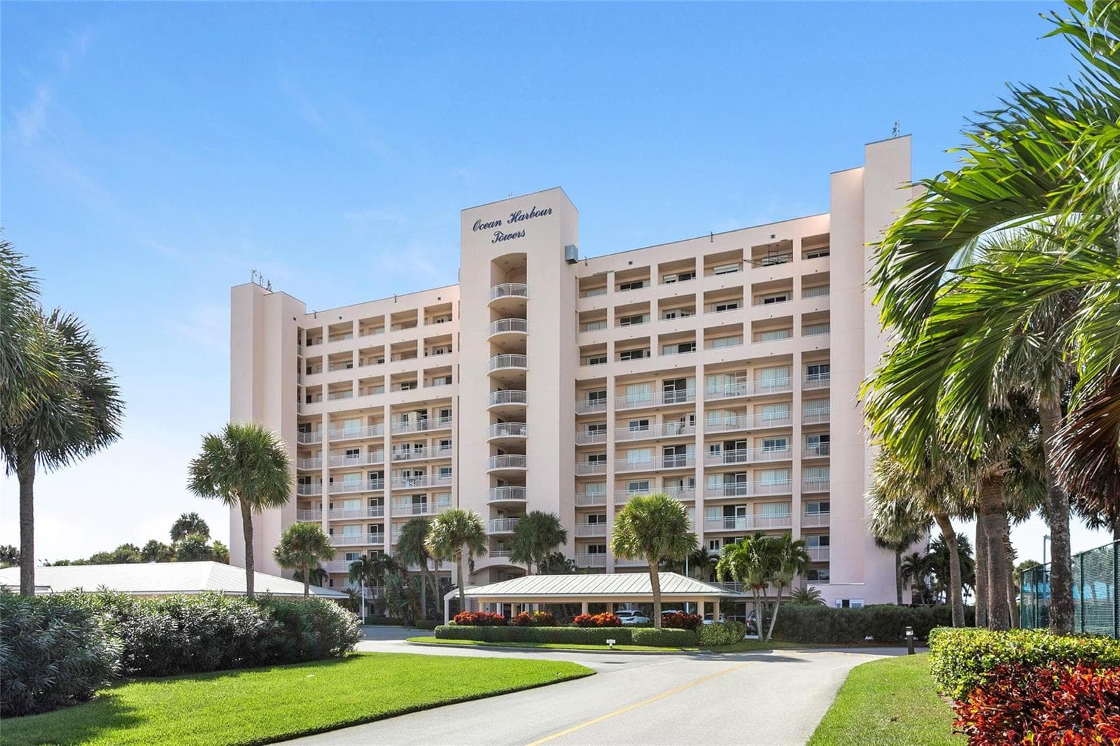 5167 N Highway A1a 603 photo 1