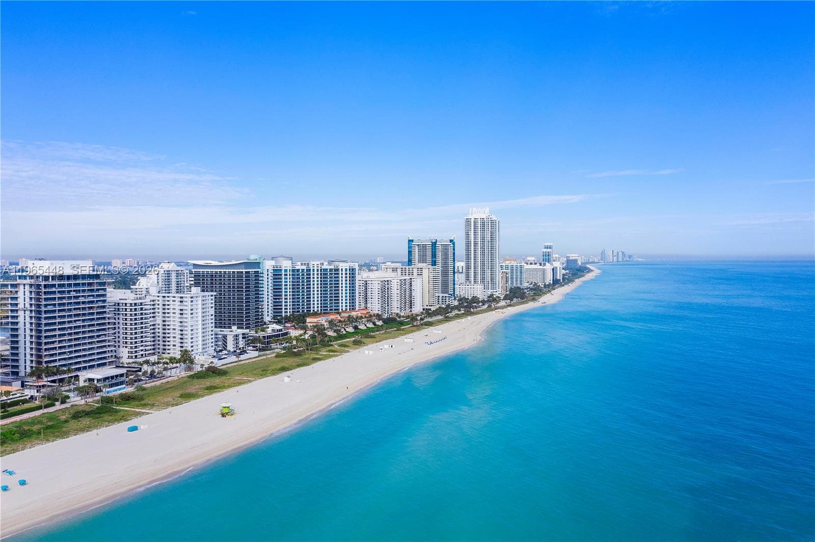 5601 Collins Ave 423 photo 1