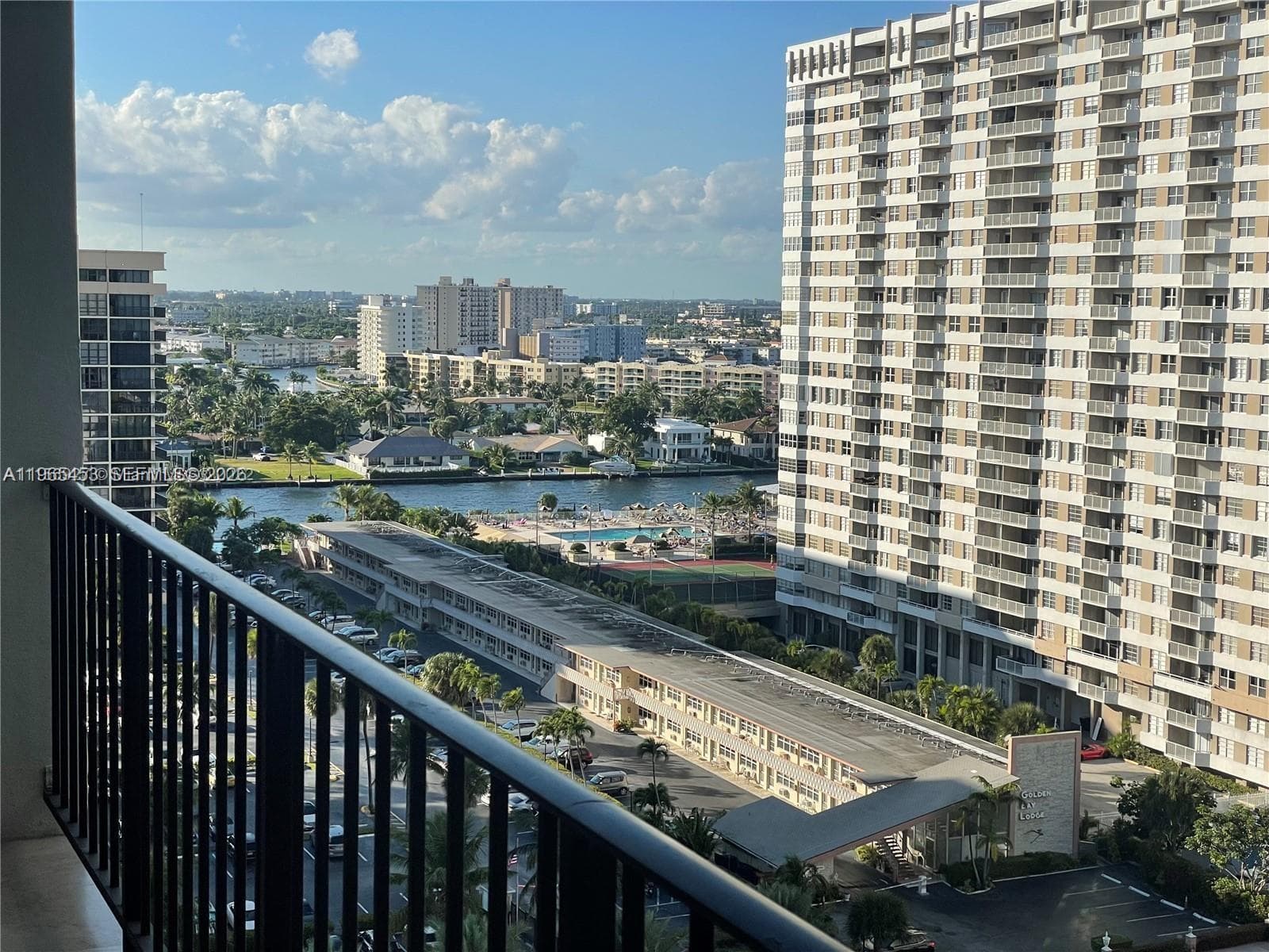 2030 S Ocean Dr 1404 photo 6