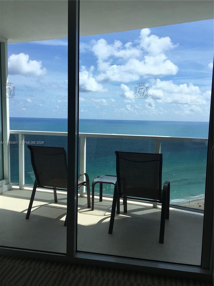 18001 Collins Ave 2706 photo 13