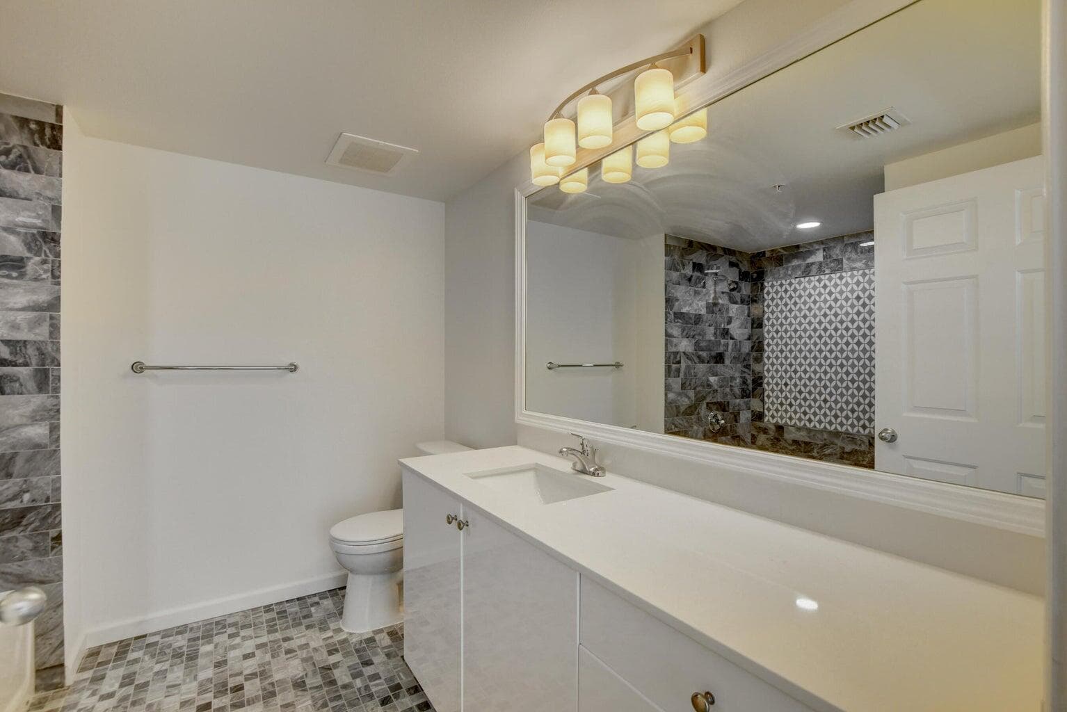 700 E Boynton Beach Boulevard 403 photo 14