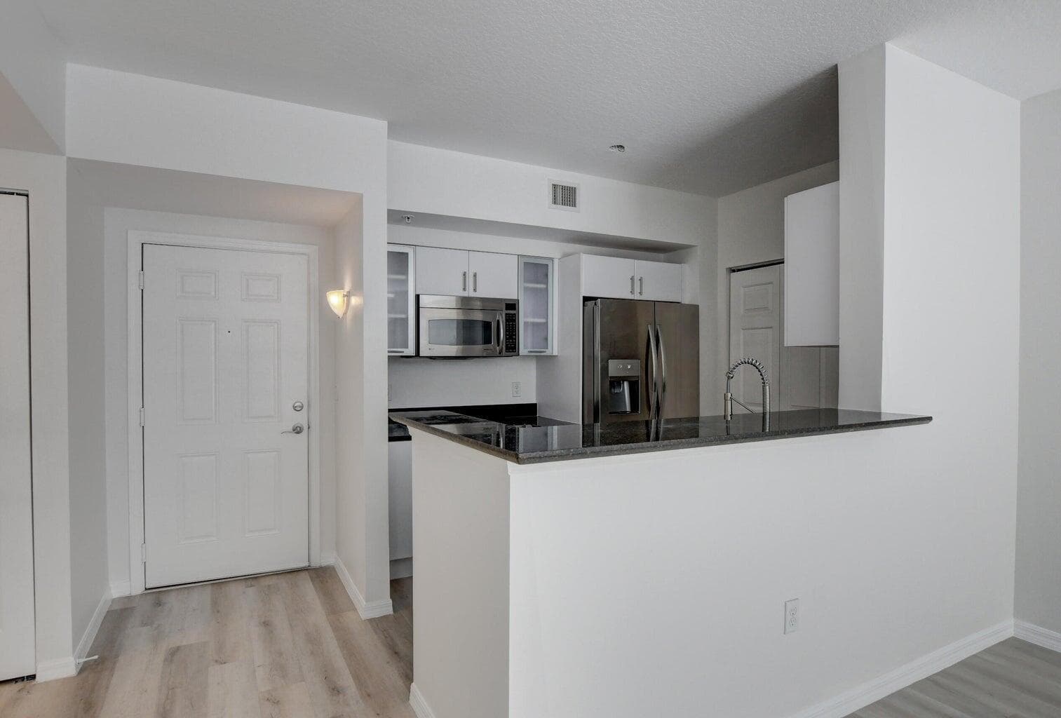 700 E Boynton Beach Boulevard 403 photo 4