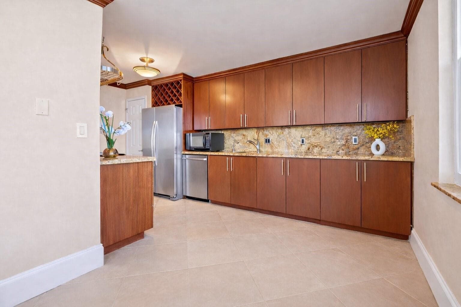 936 Intracoastal Drive 19F photo 25