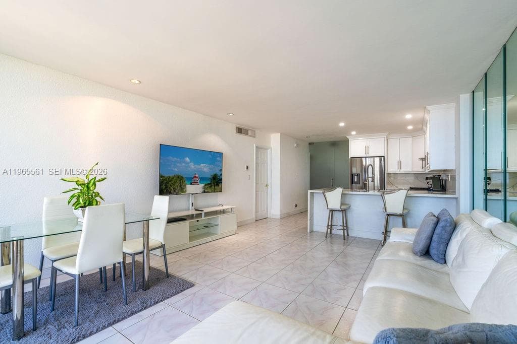 3140 Ocean Dr PH7 photo 6