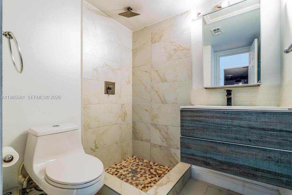 3140 Ocean Dr PH7 photo 21