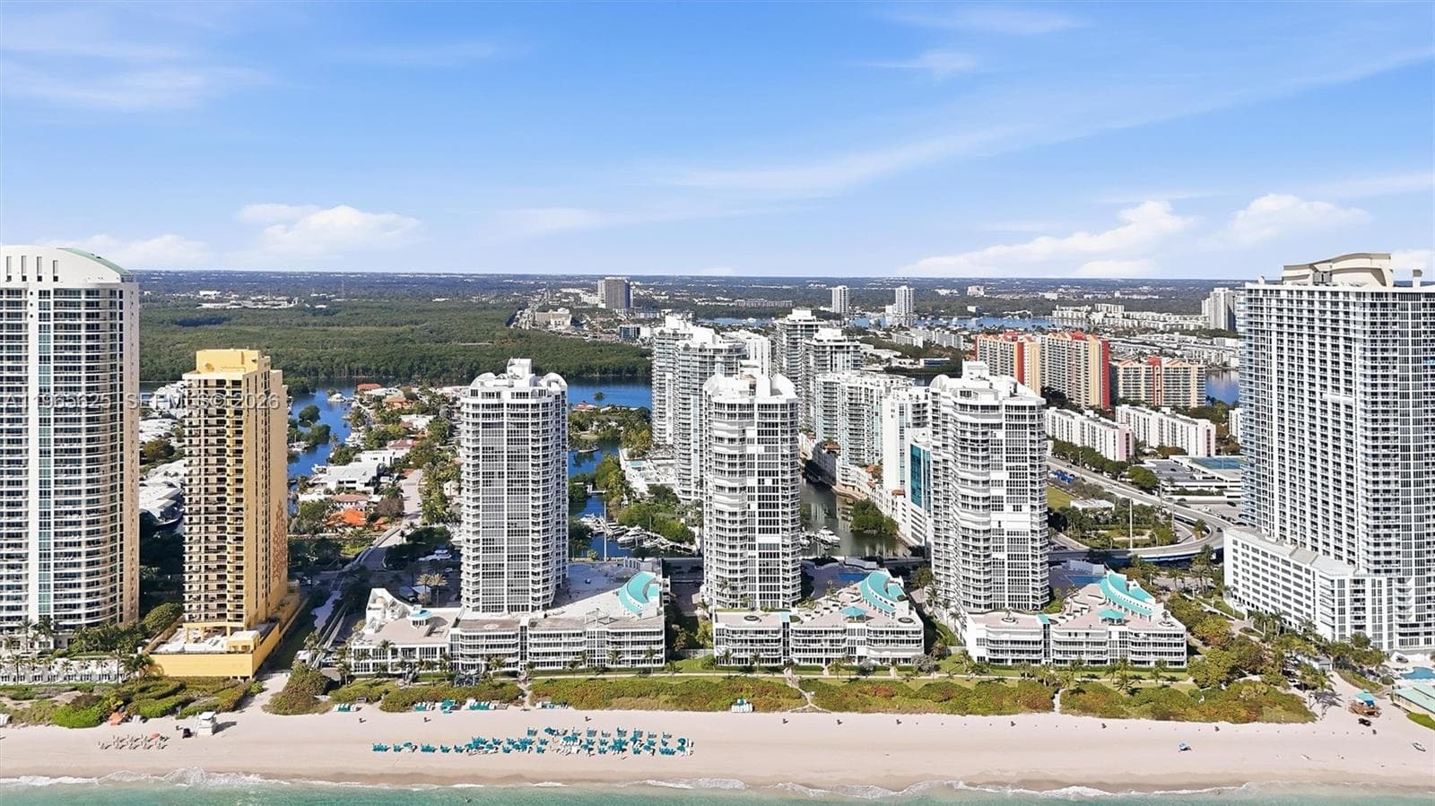 16425 Collins Ave 714 photo 4