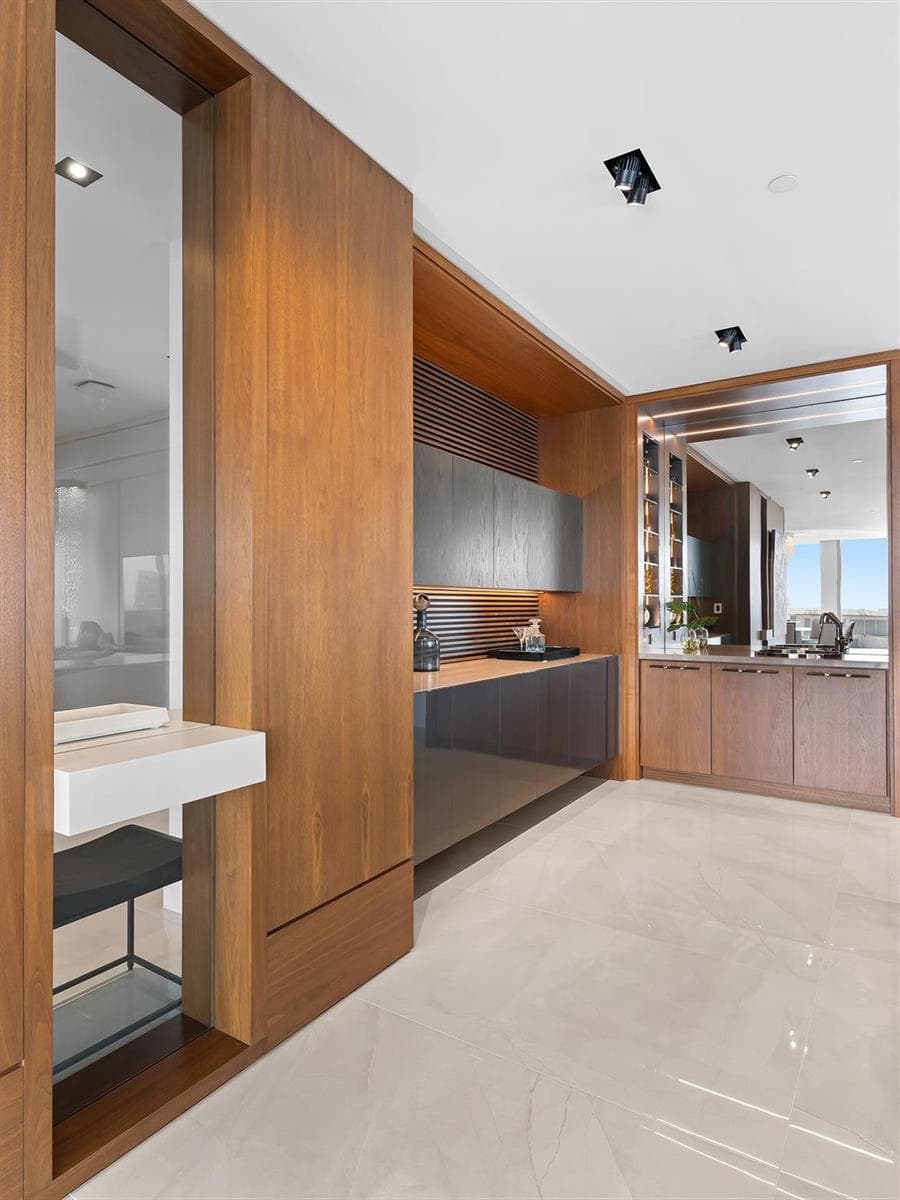 920 Intracoastal Drive Ph1 photo 24