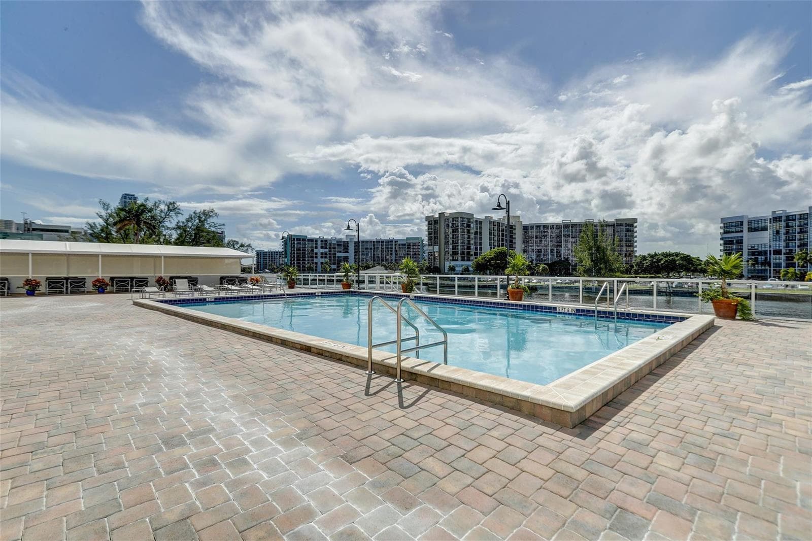 3000 S Ocean Drive 1100 photo 6