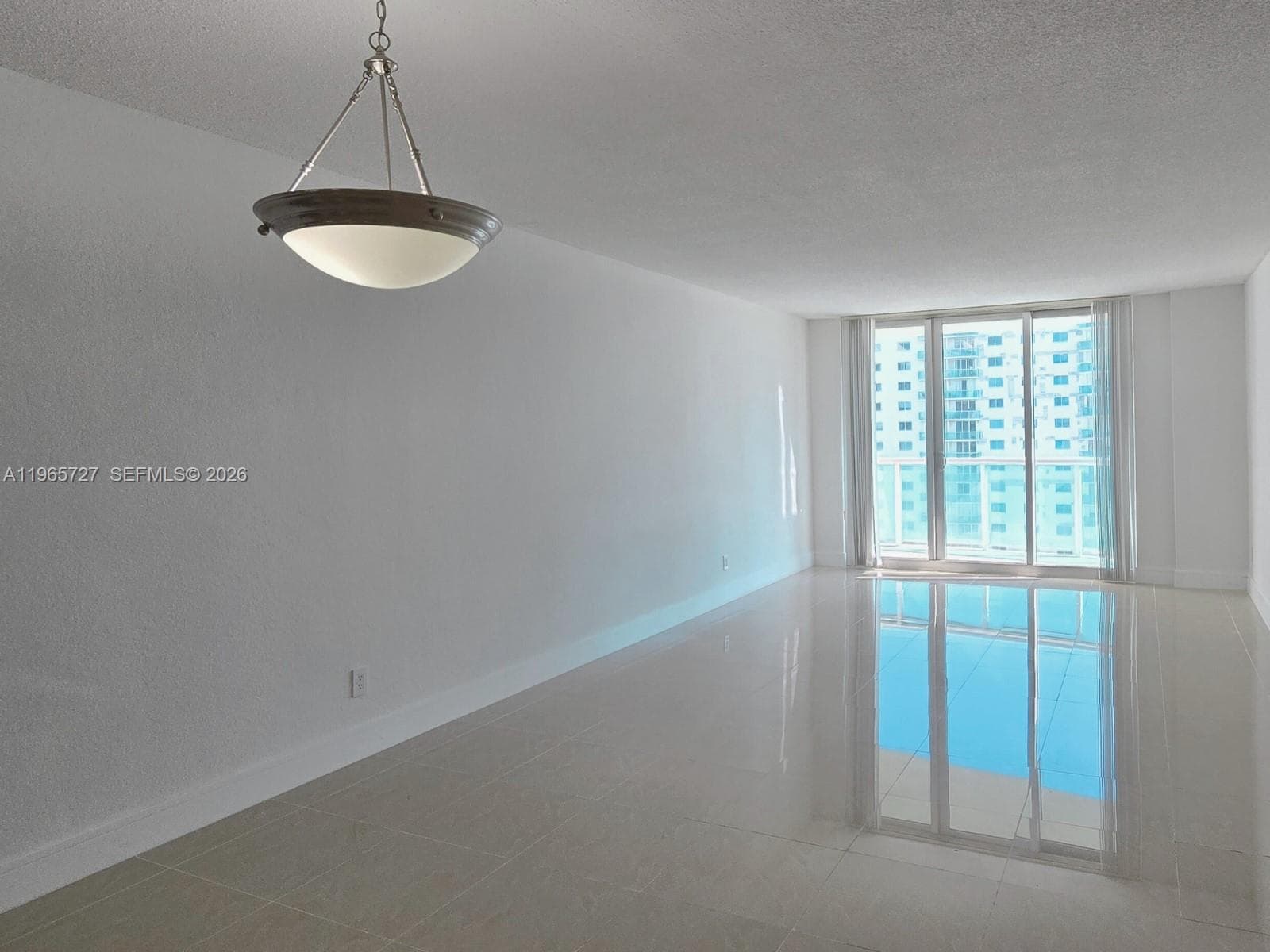 19380 Collins Ave 1002 photo 3