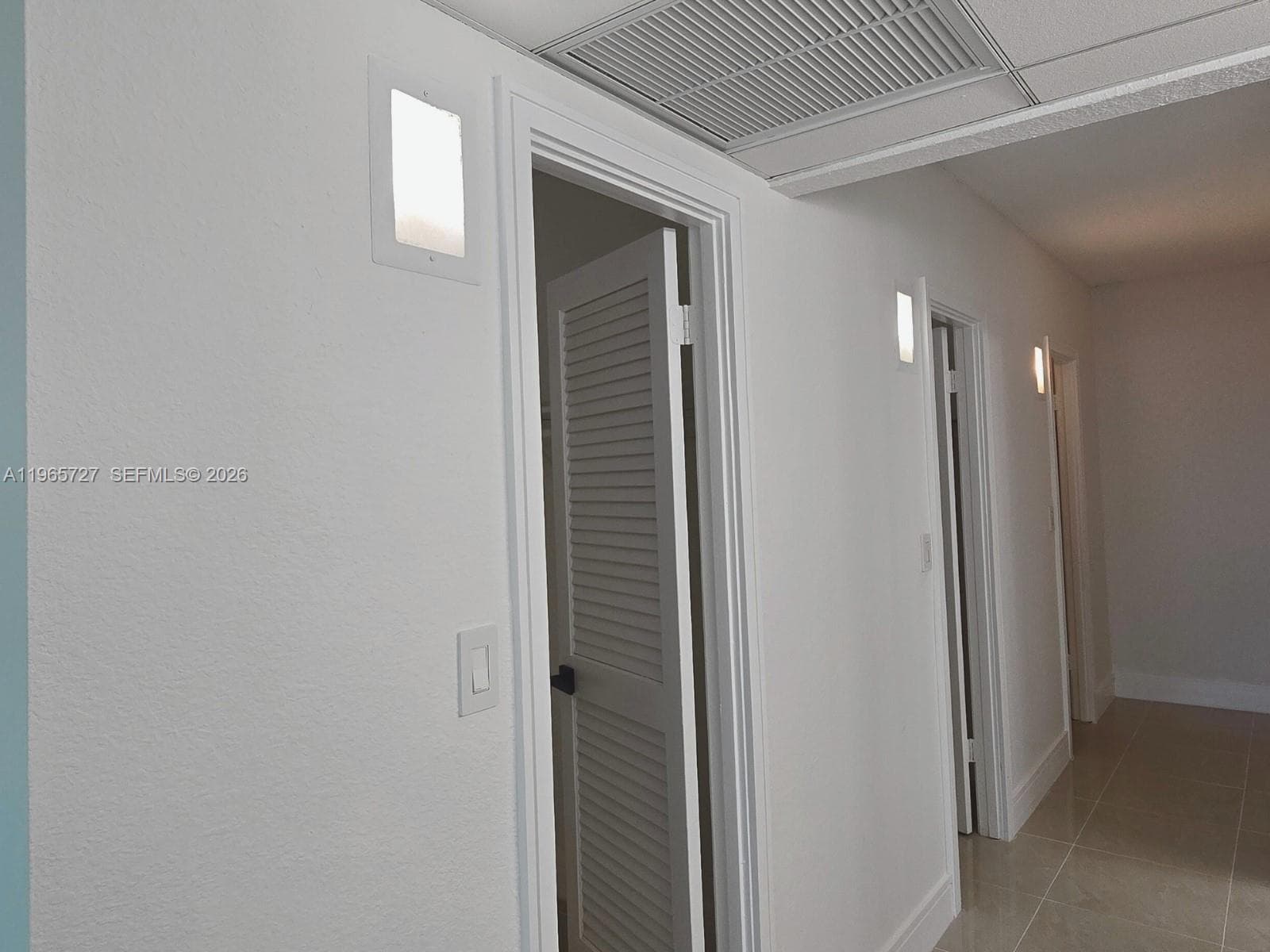 19380 Collins Ave 1002 photo 19