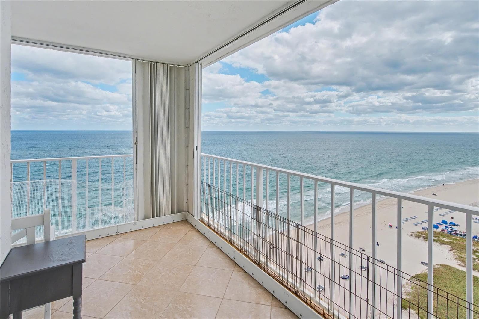 1010 S Ocean Boulevard 1601 photo 3