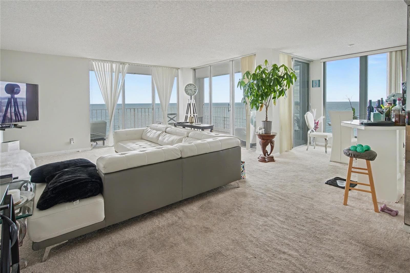 1010 S Ocean Boulevard 1601 photo 8