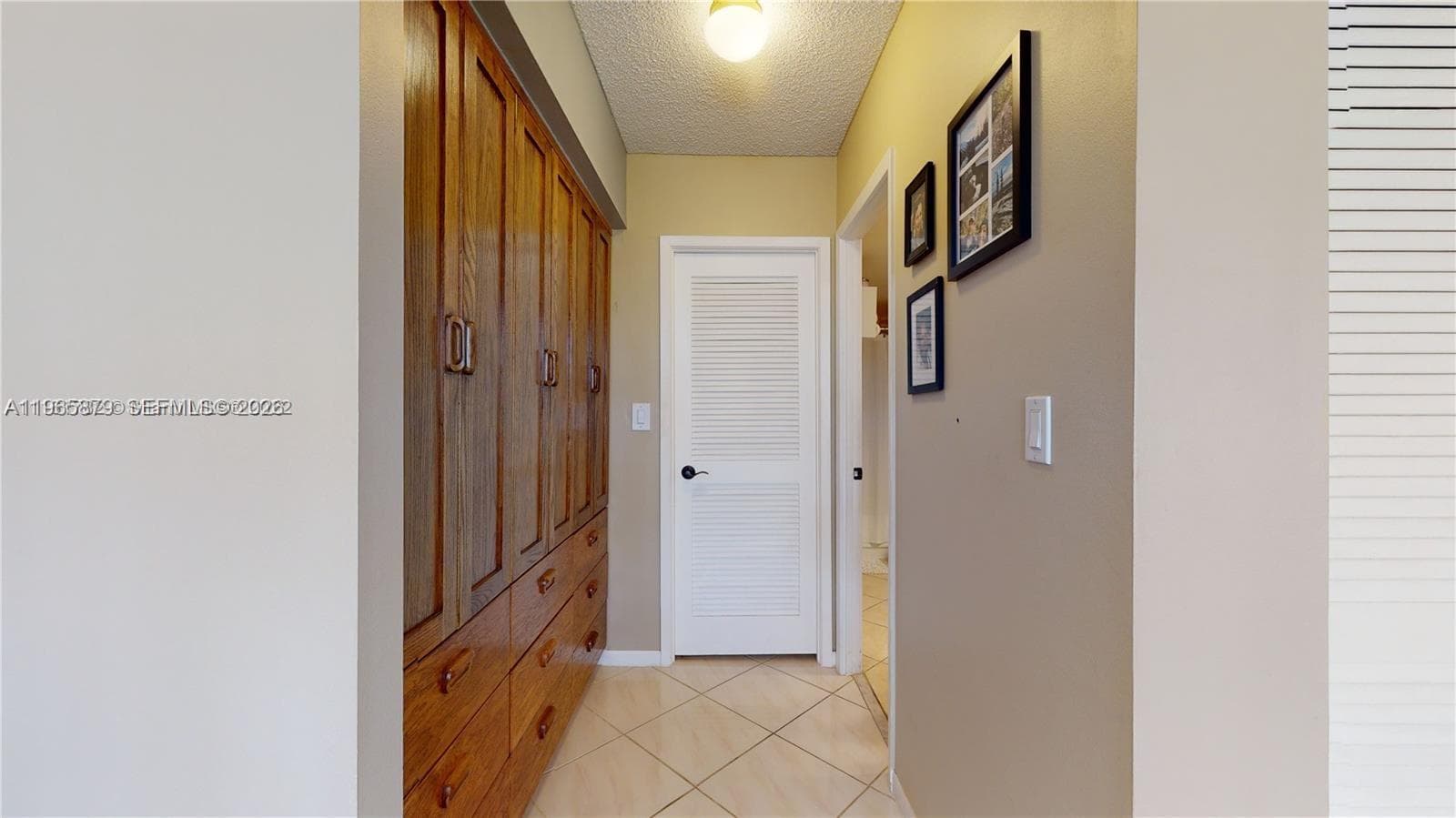2500 PARKVIEW DR 417 photo 13