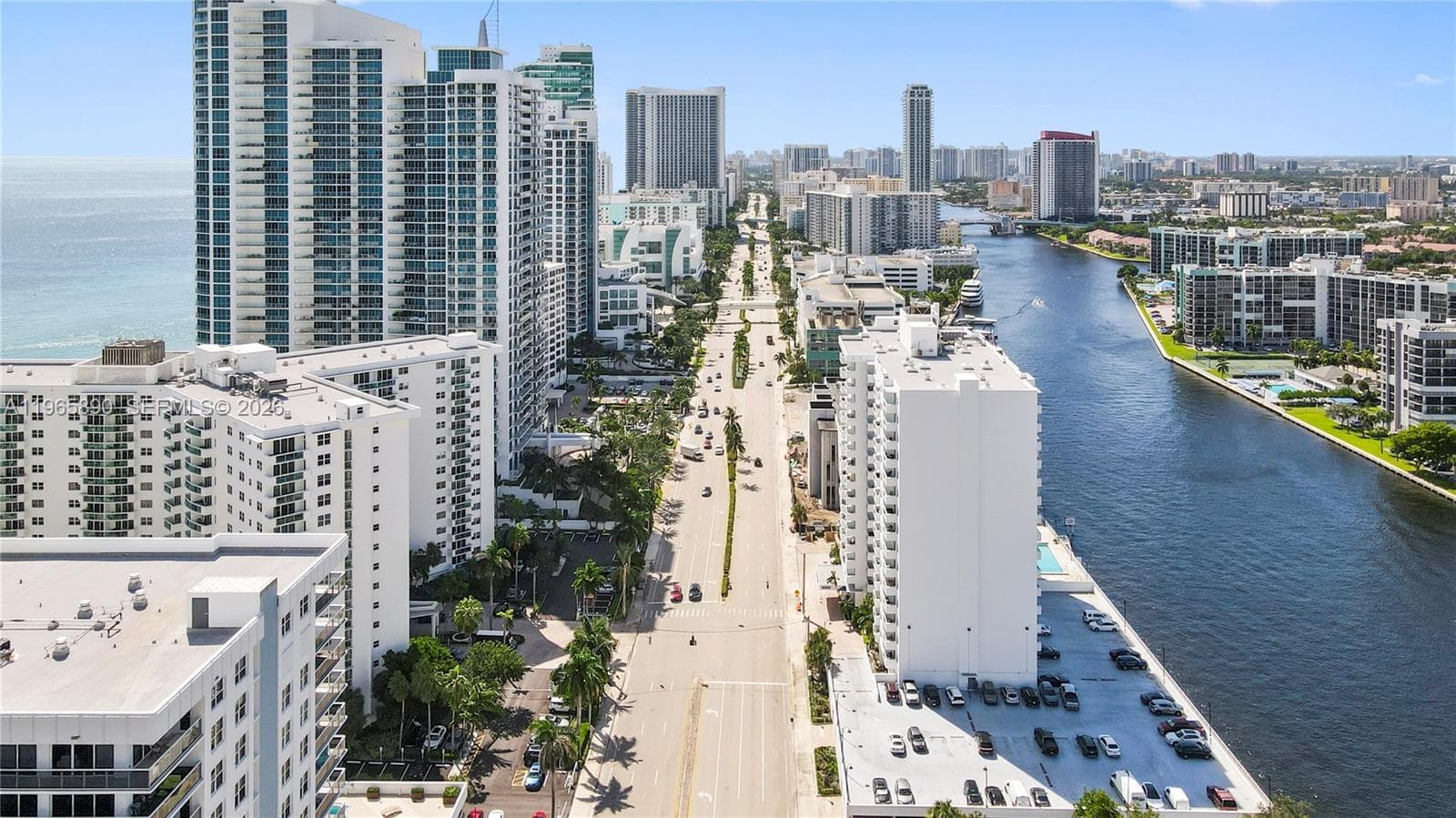 3000 Ocean Dr 1110 photo 3