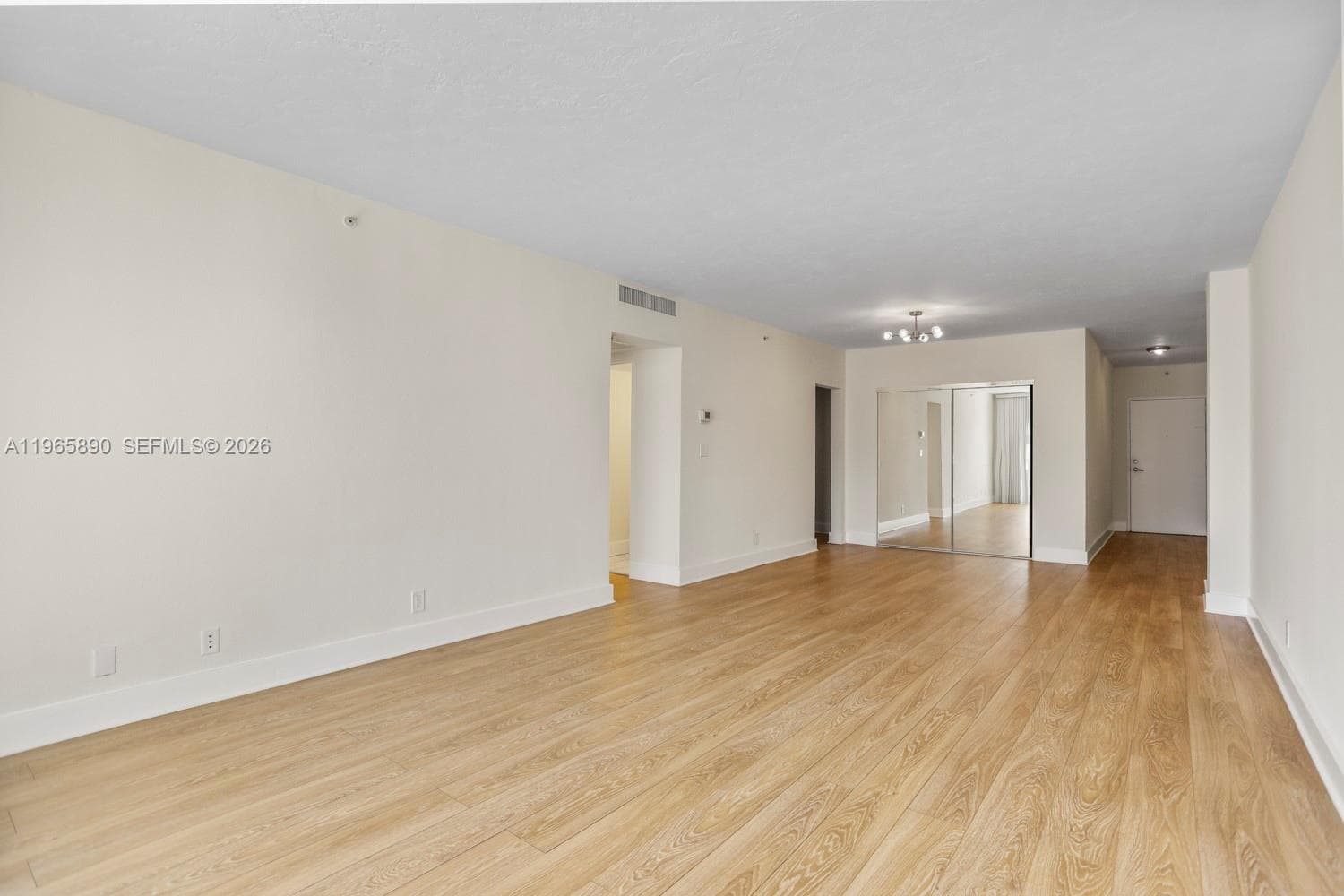 3000 Ocean Dr 1110 photo 15