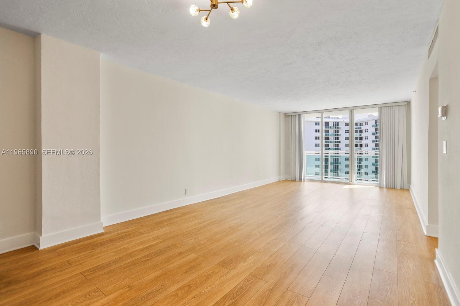 3000 Ocean Dr 1110 photo 11