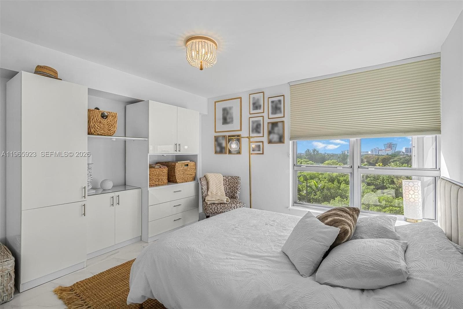 3500 Mystic Pointe Dr 604 photo 16