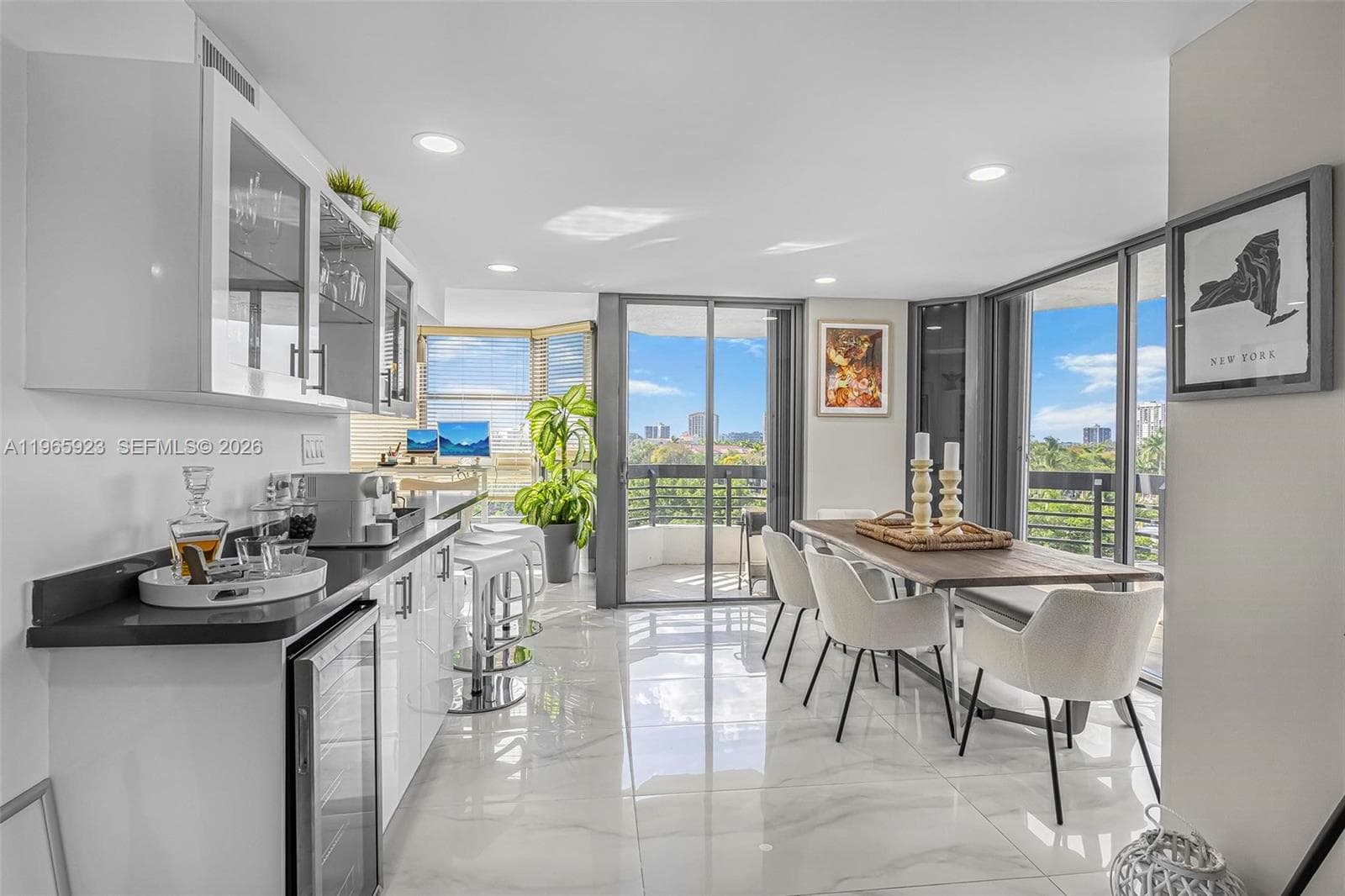 3500 Mystic Pointe Dr 604 photo 7