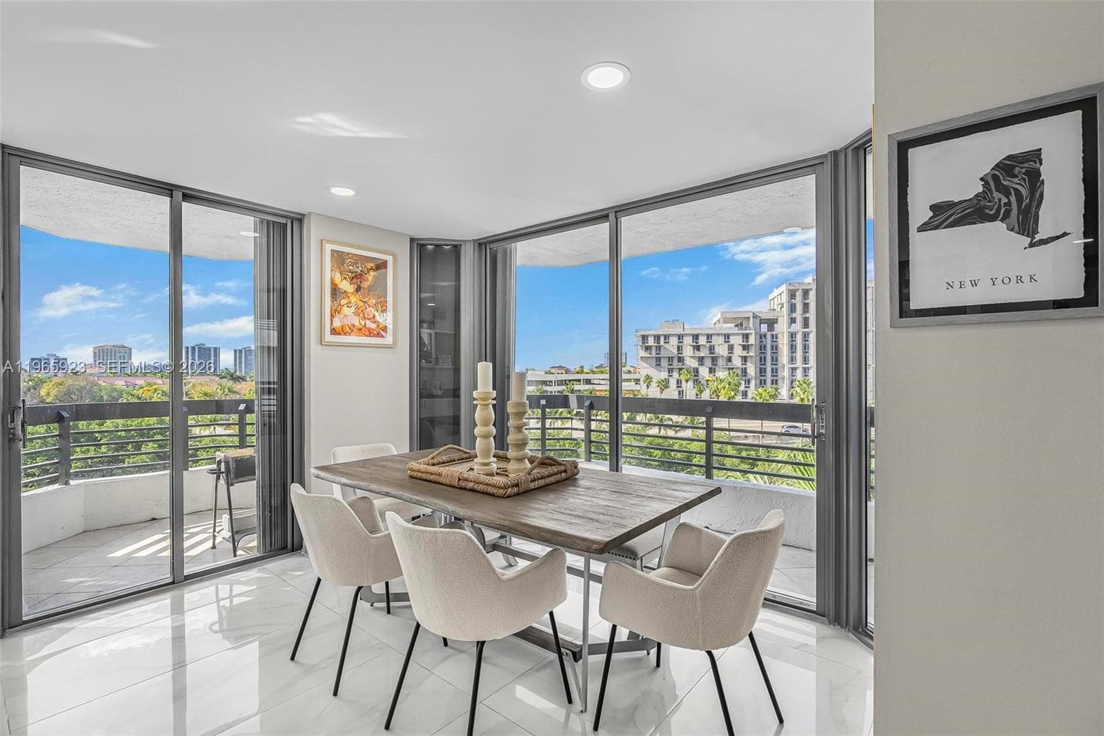 3500 Mystic Pointe Dr 604 photo 9