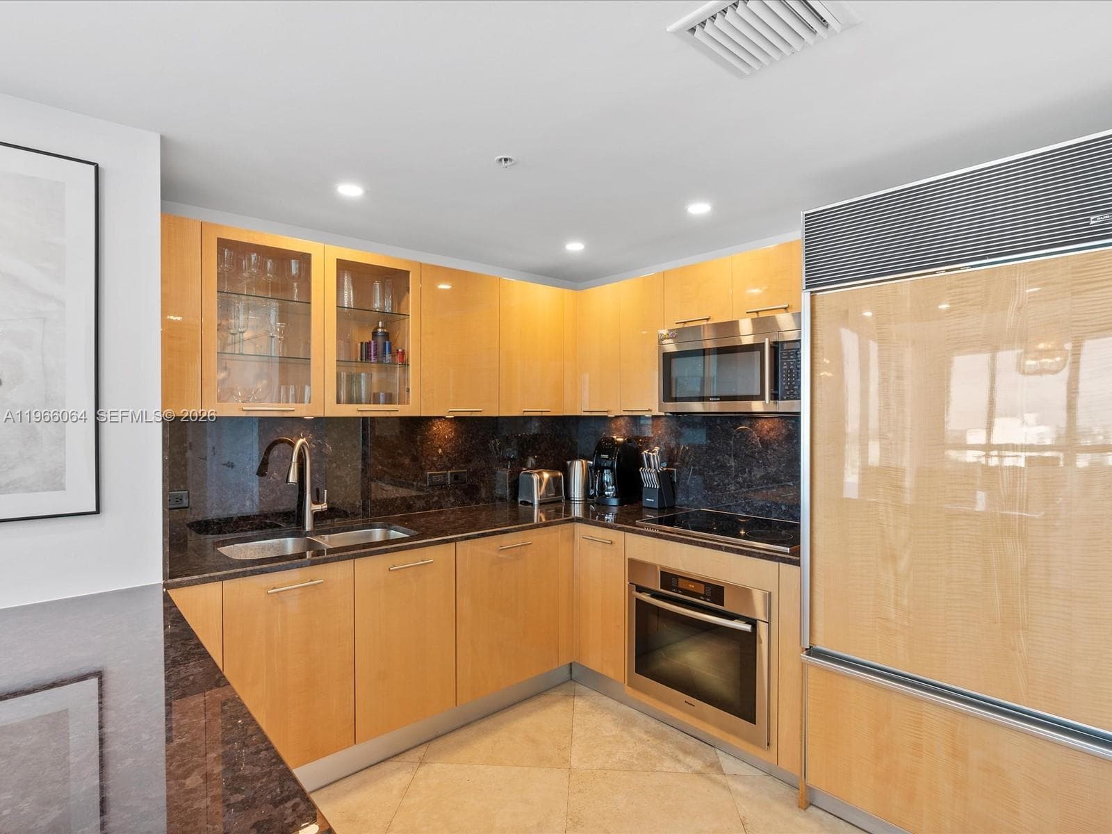 6899 Collins Ave 1704 photo 16