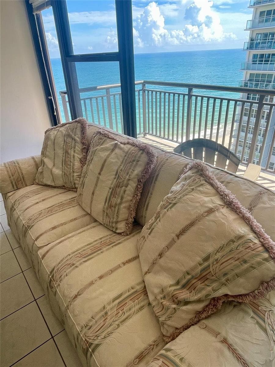 3800 N Galt Ocean Drive 1508 photo 5