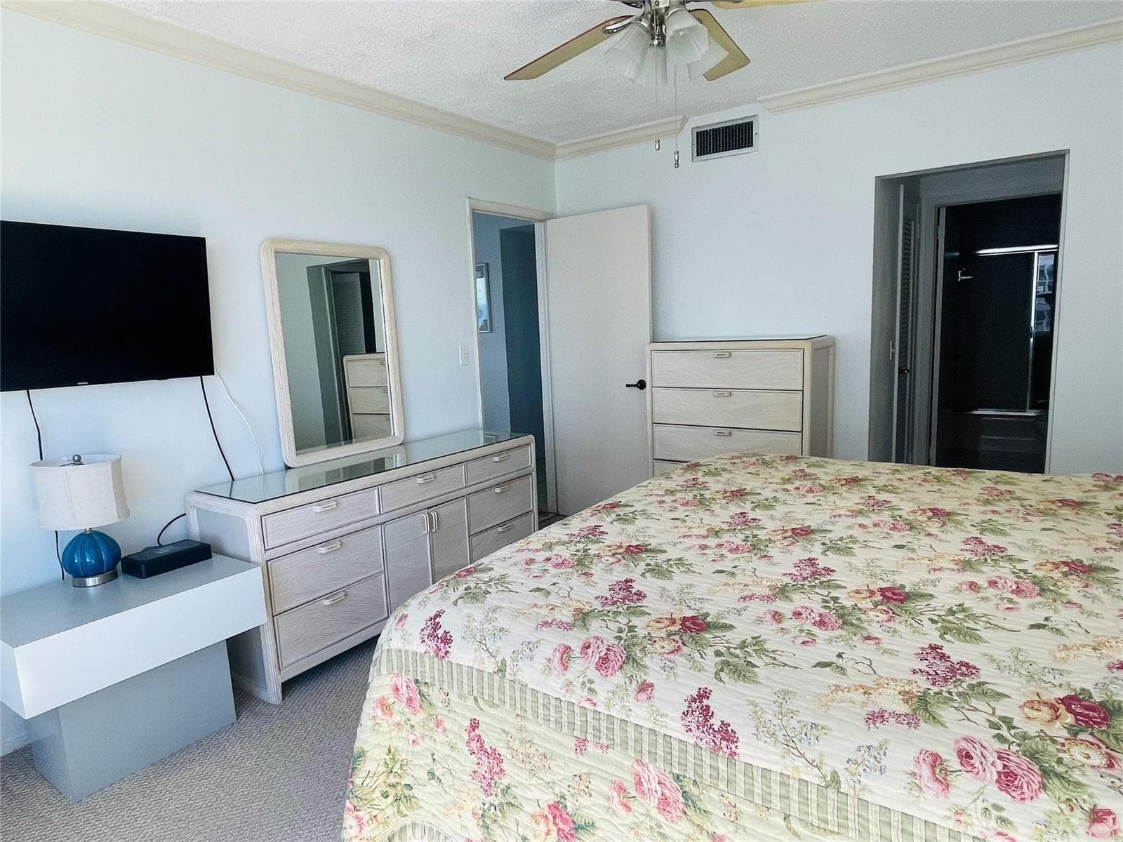 3800 N Galt Ocean Drive 1508 photo 14