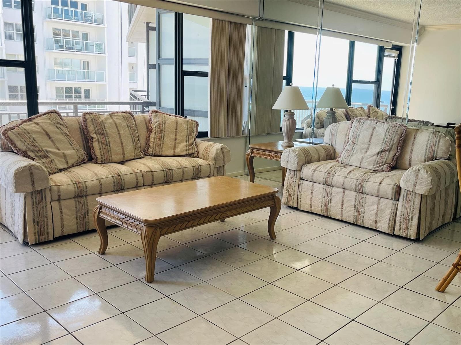 3800 N Galt Ocean Drive 1508 photo 4