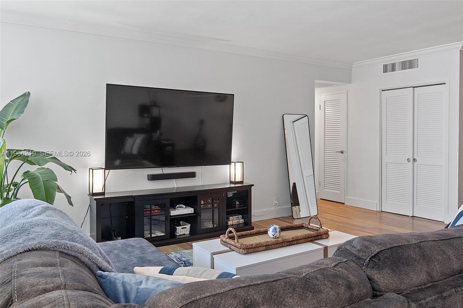 1200 West Ave PH31 photo 9