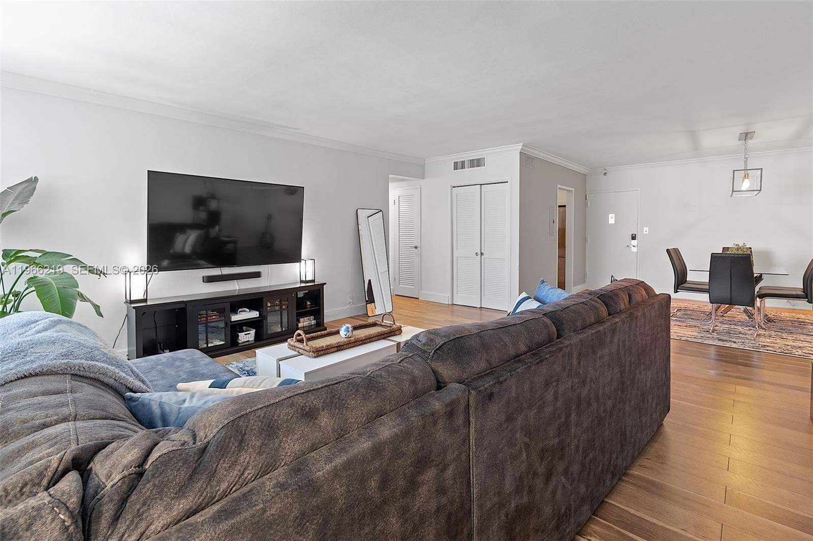 1200 West Ave PH31 photo 8