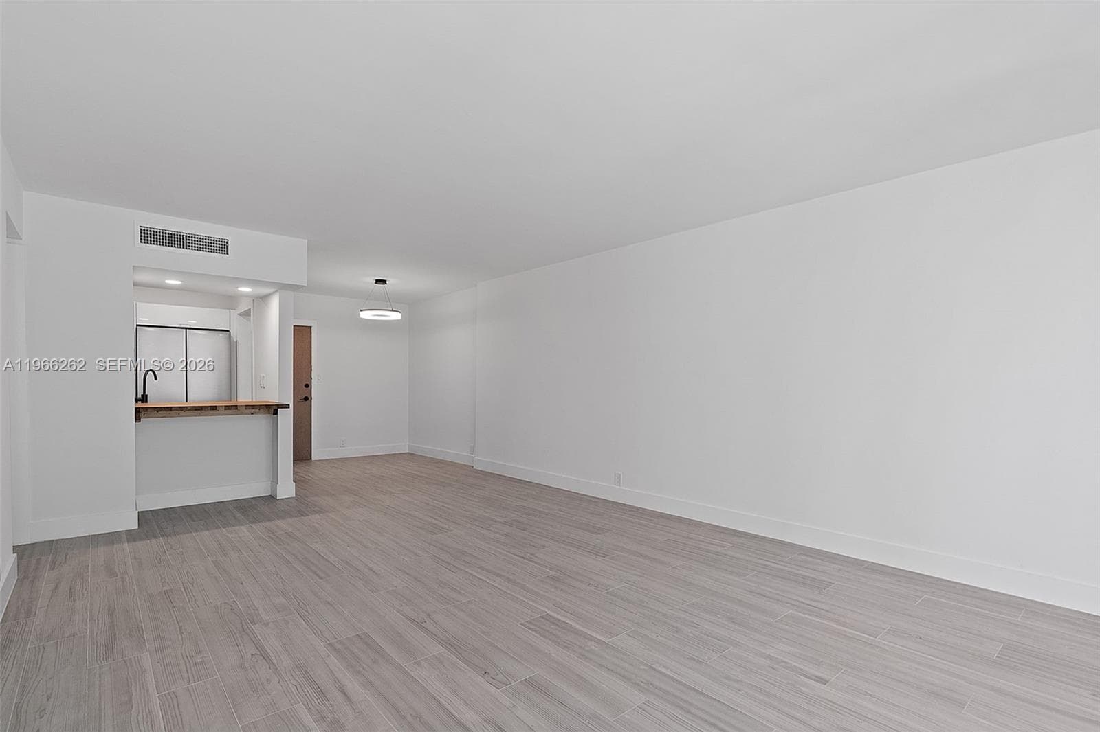1200 West Ave 521 photo 16