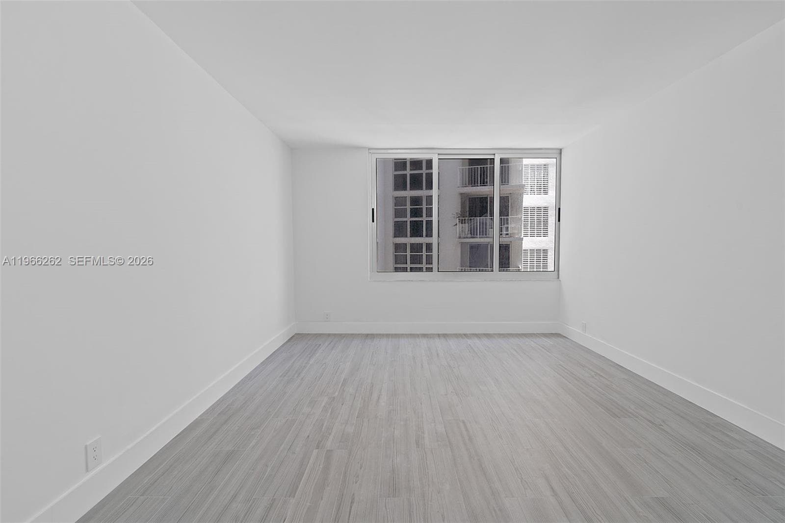 1200 West Ave 521 photo 22