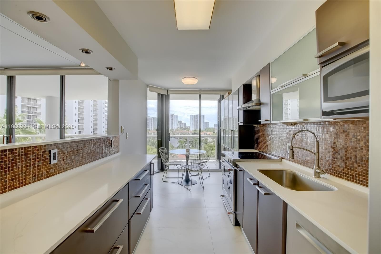 3600 Yacht Club Dr 703 photo 16