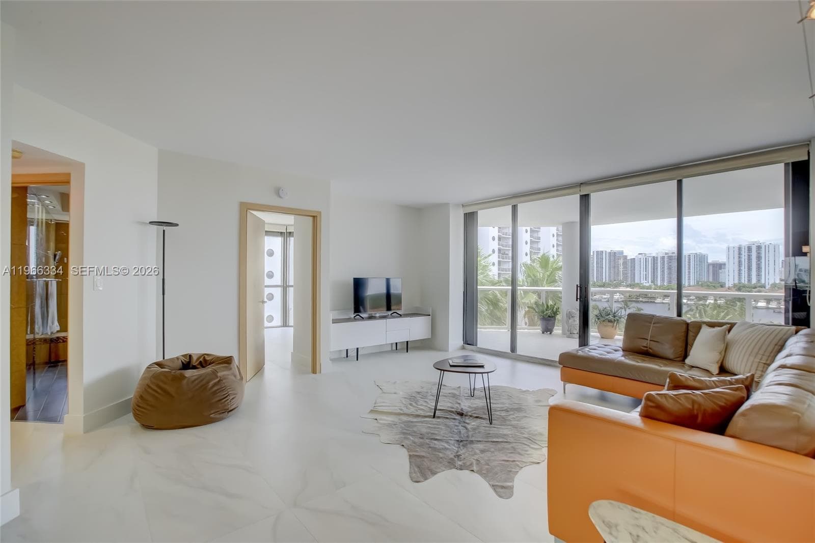 3600 Yacht Club Dr 703 photo 3