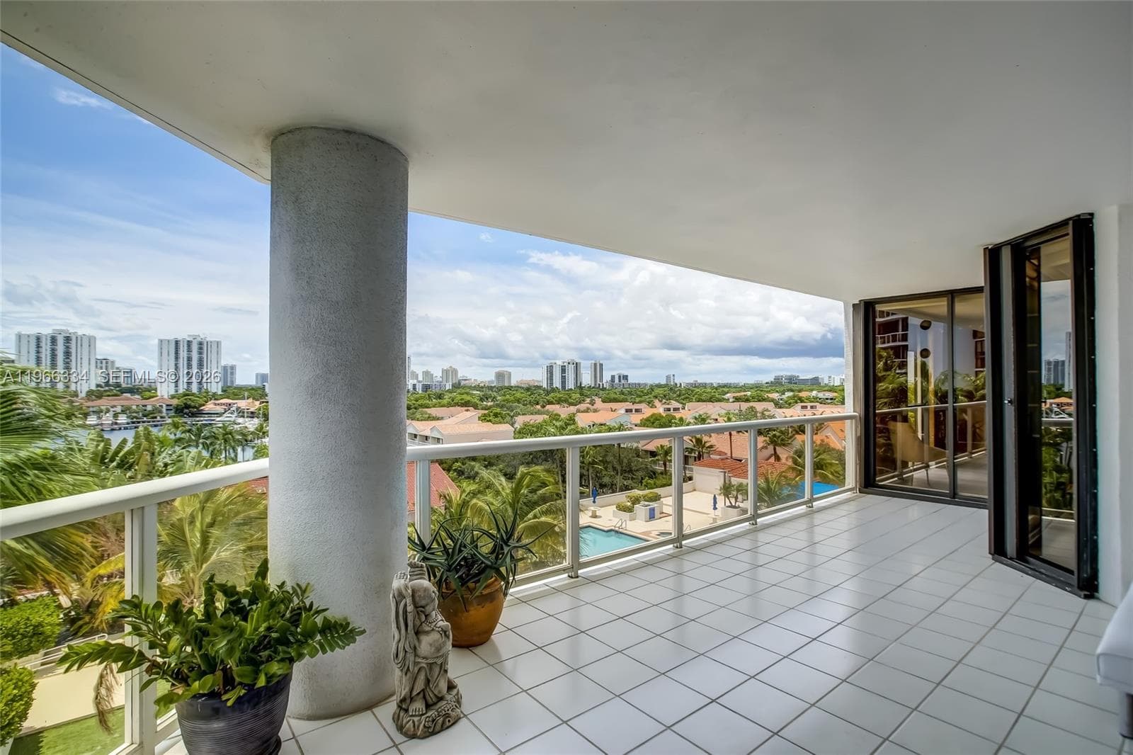 3600 Yacht Club Dr 703 photo 5