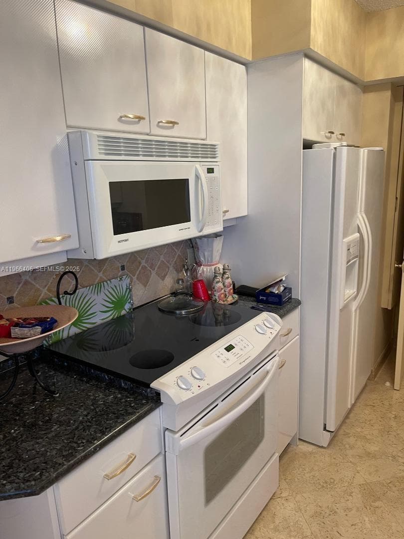 16445 Collins Ave 2328 photo 20