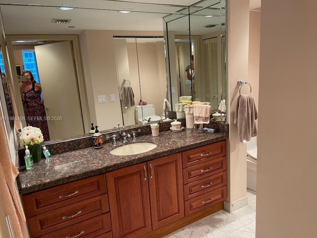 16445 Collins Ave 2328 photo 15