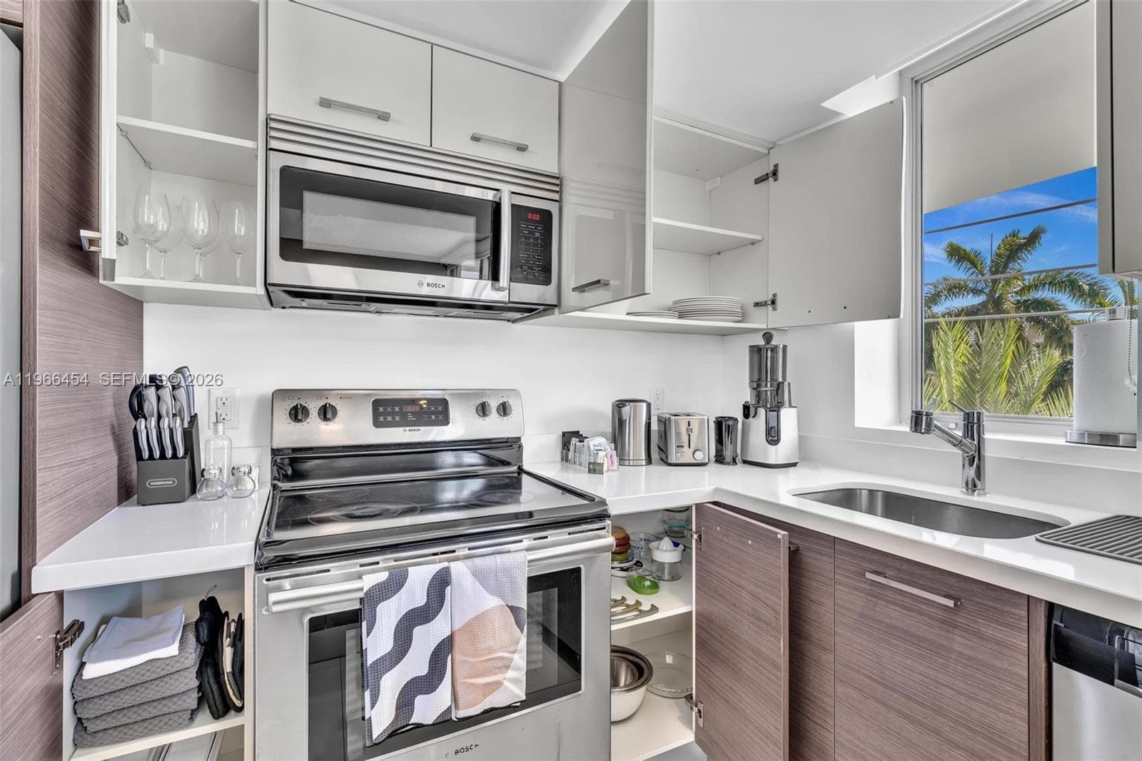 9901 Bay Harbor Dr 403 photo 19