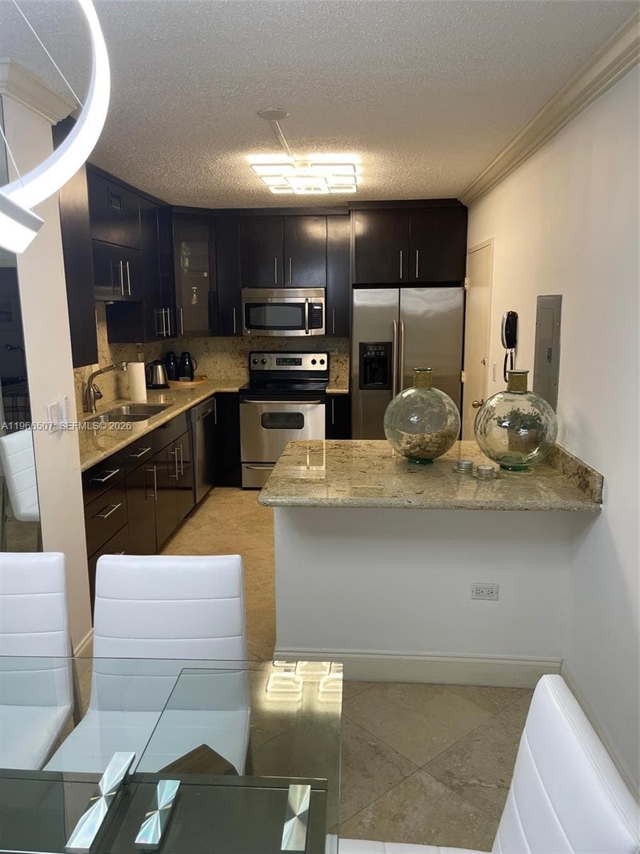 5555 Collins Ave 7Z photo 1