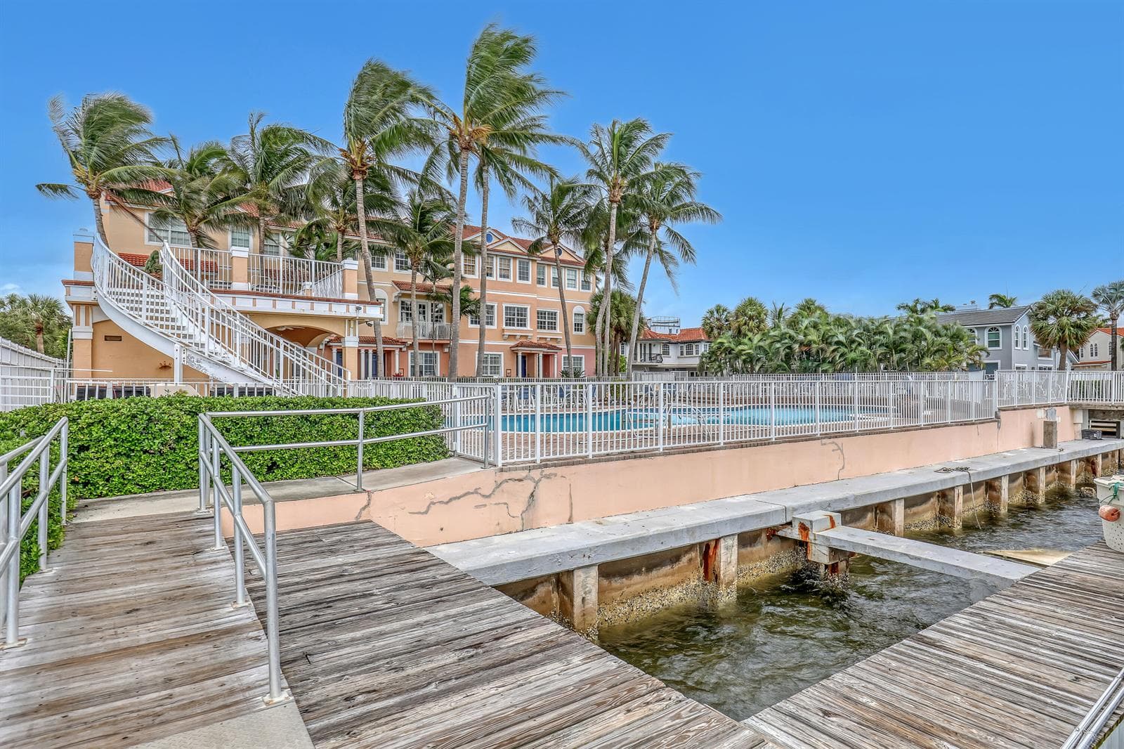 149 Harbors Way photo 1